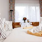Hotel Sonnenhotel Fuerstenbauer 4*