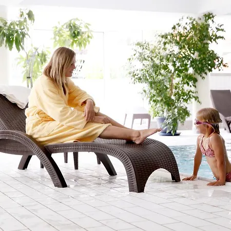 Sonnenhotel Fuerstenbauer מלון